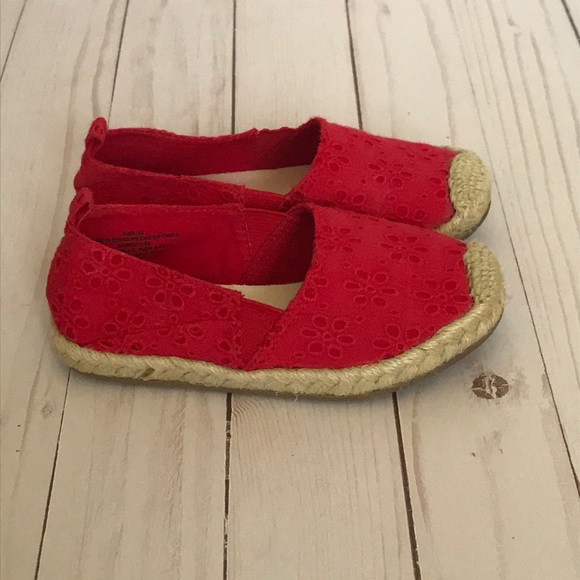 Girls Red Gap Espadrilles. Size 10 - Picture 2 of 5